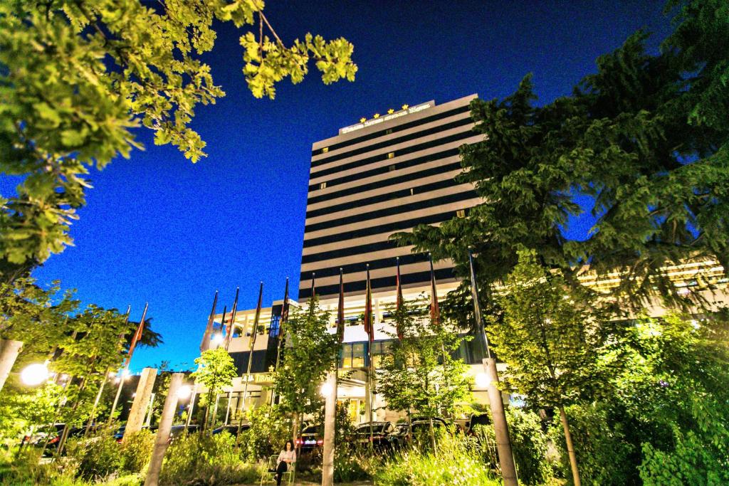Tirana Tirana International Hotel & Conference Center exterior