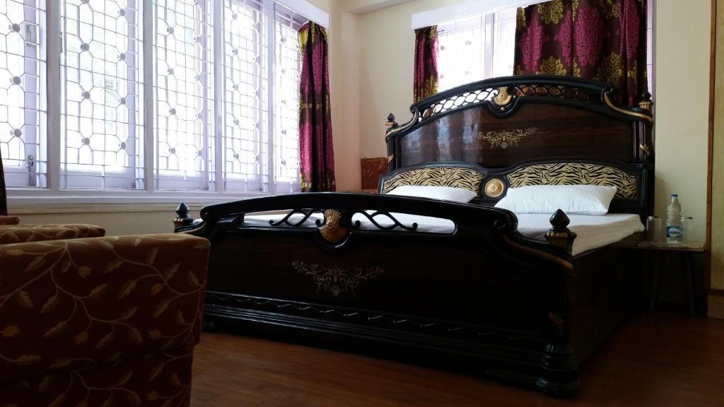 Flyer Exotica — Hotel in Shimla