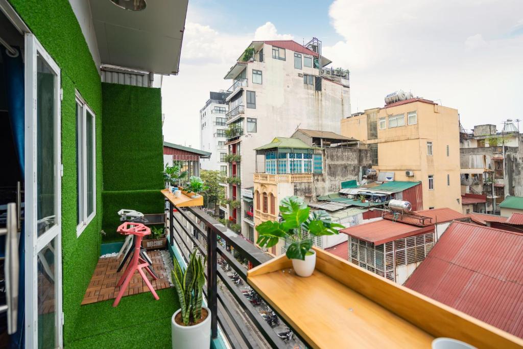 KemKay CityView ✩3s to HKLake✩Big Balcony photo