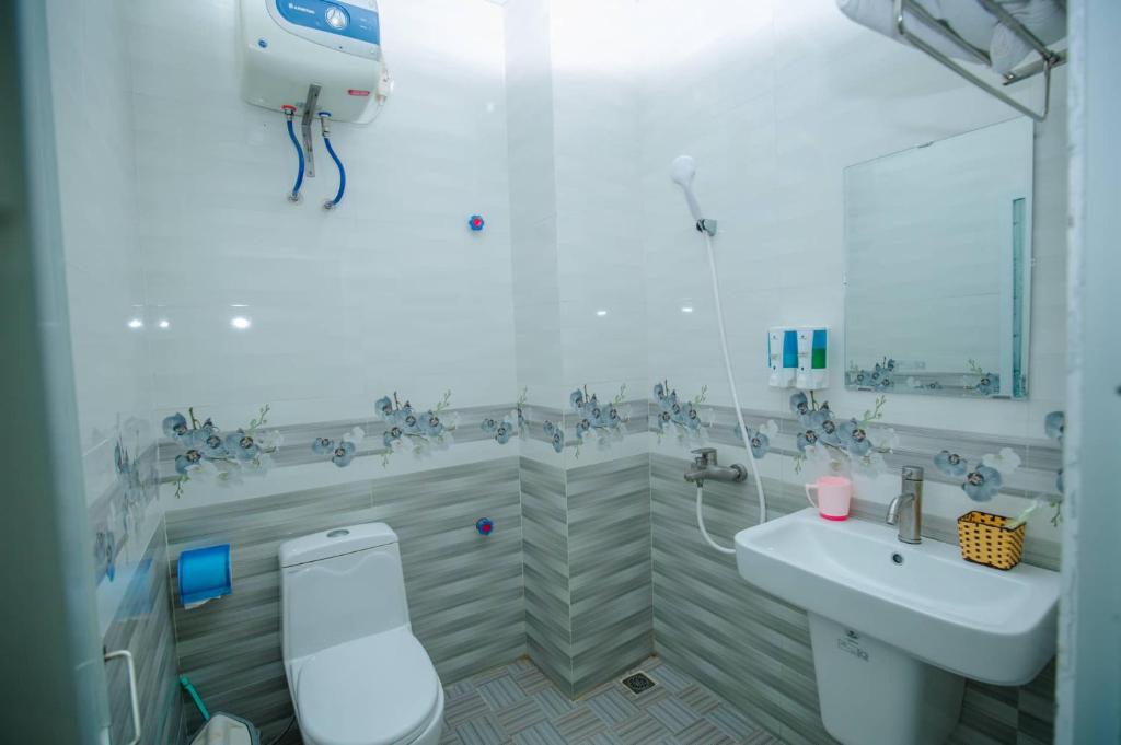 Cat Ba Bay Vision Hotel photo