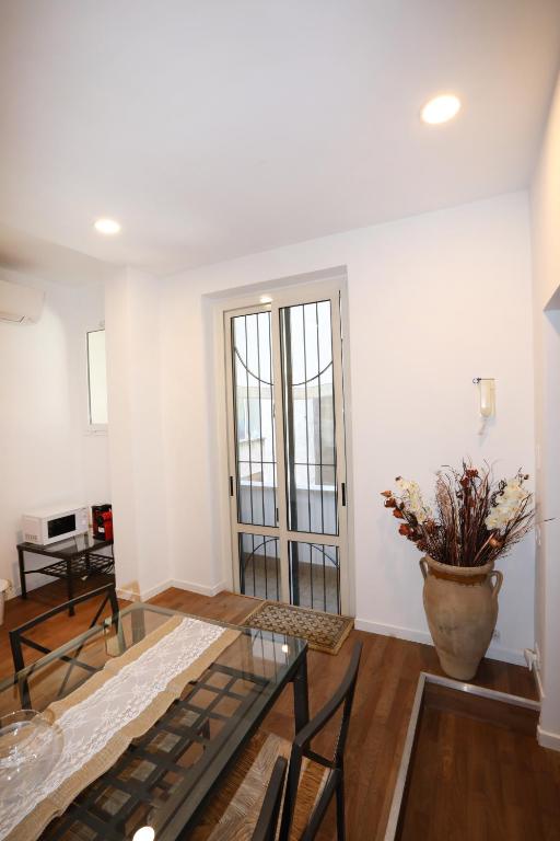 Unique luxury apartment and rooms 9