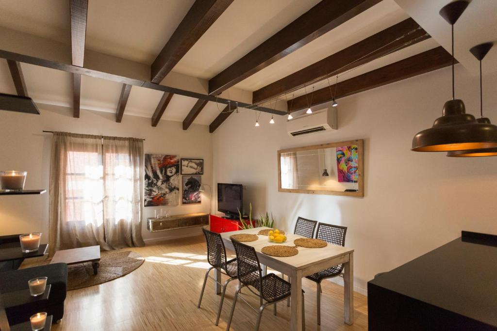 POC A POC SUITES - 4