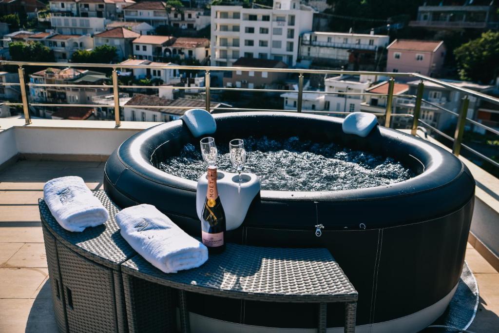 Riva Luxury - 5