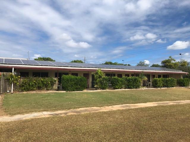 Chillagoe Cockatoo Hotel Motel photo