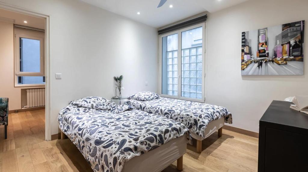 Augustins III - Family Apartment, Riverside Paris - 5