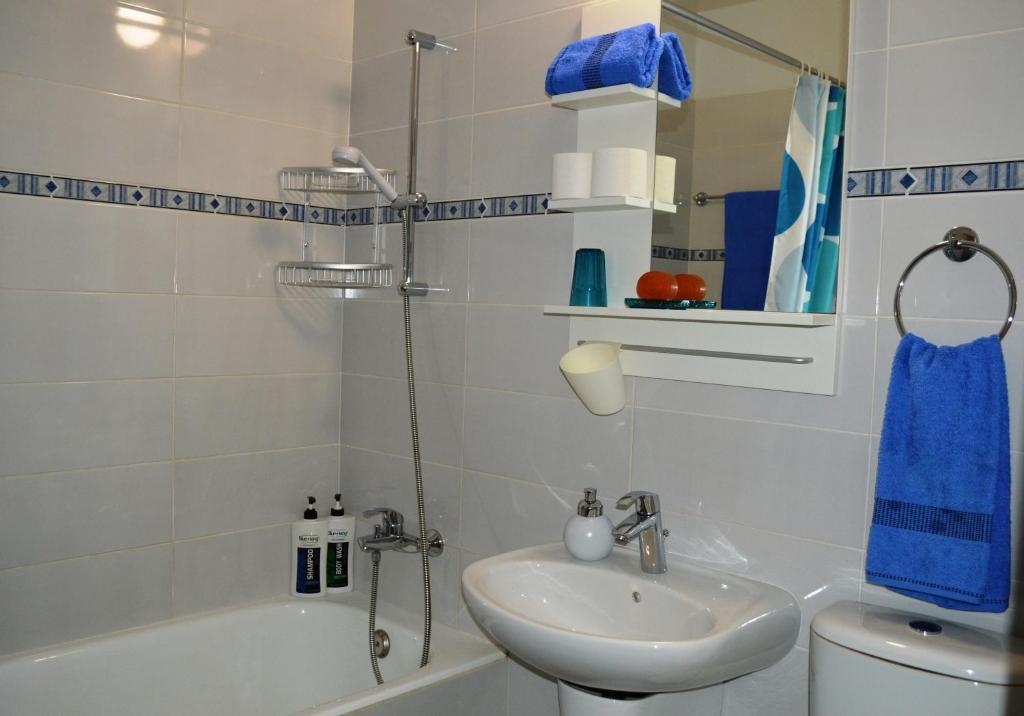 Millie's Apartments photo