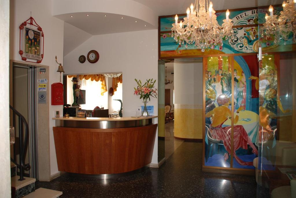 Hotel Ariston Riccione - 4