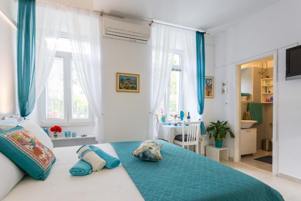 Studio Elly, Dubrovník