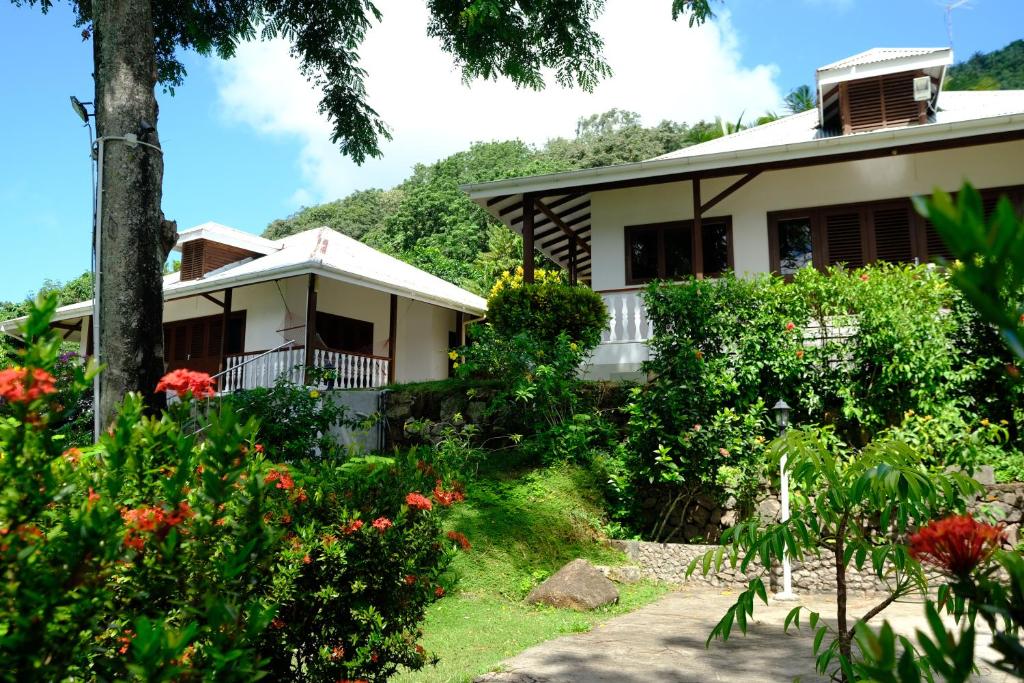 La Residence Villas & Studios photo