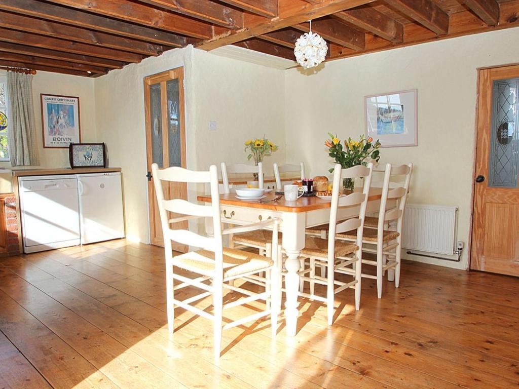 Rose Cottage, Manaccan photo 5