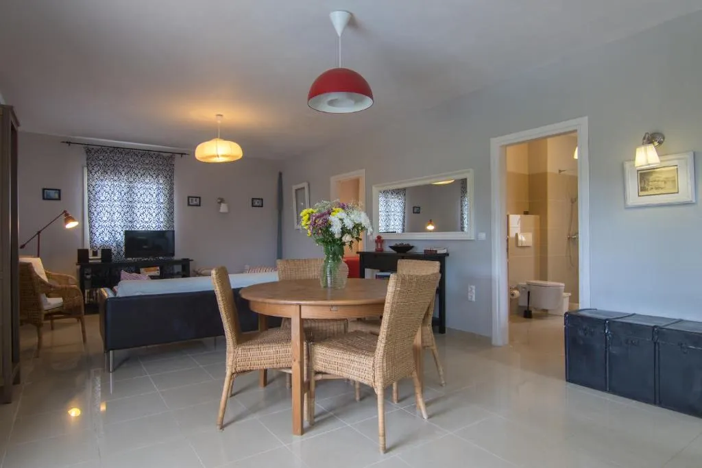 Villa Elaia Suites & Apartments No.2, hotel v destinaci Gaios