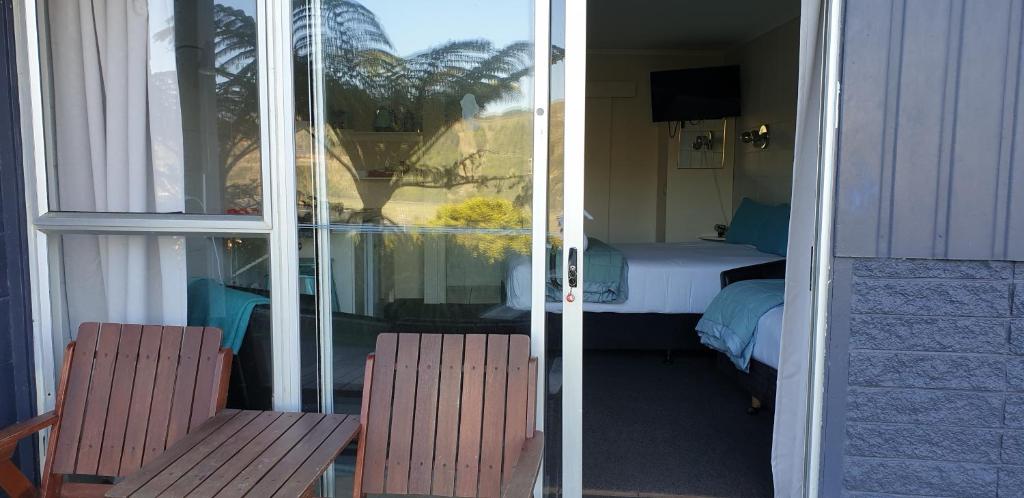Mokau Motels photo