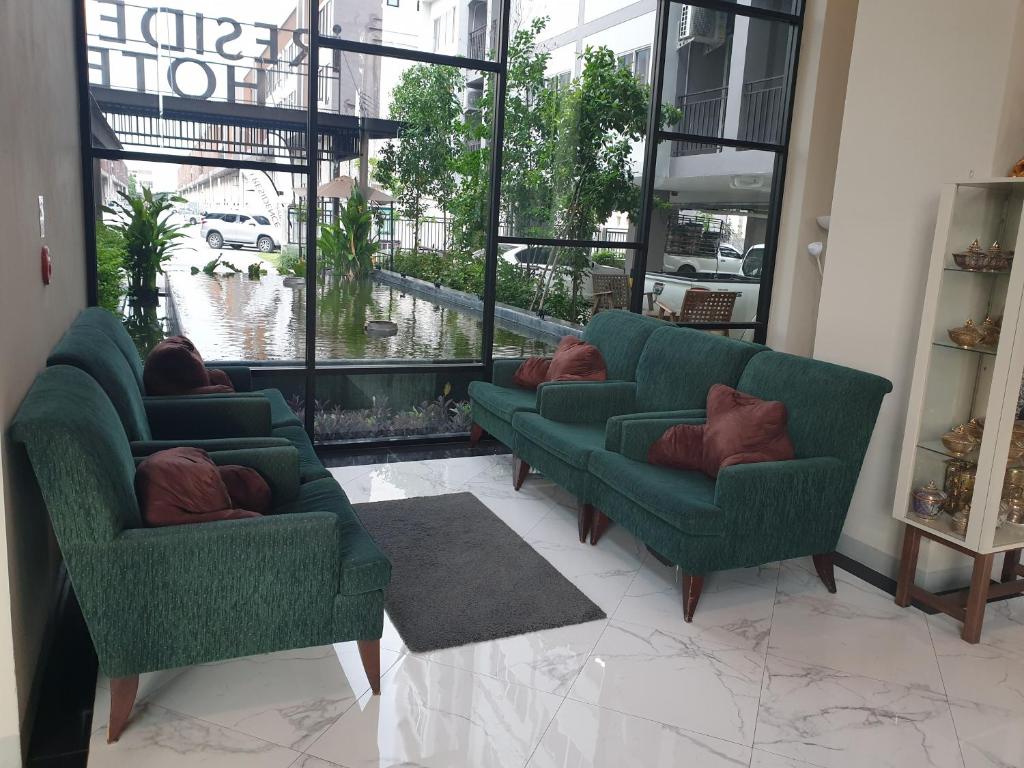 Facilities, iResidence Hotel Pathumthani in Pathum Thani