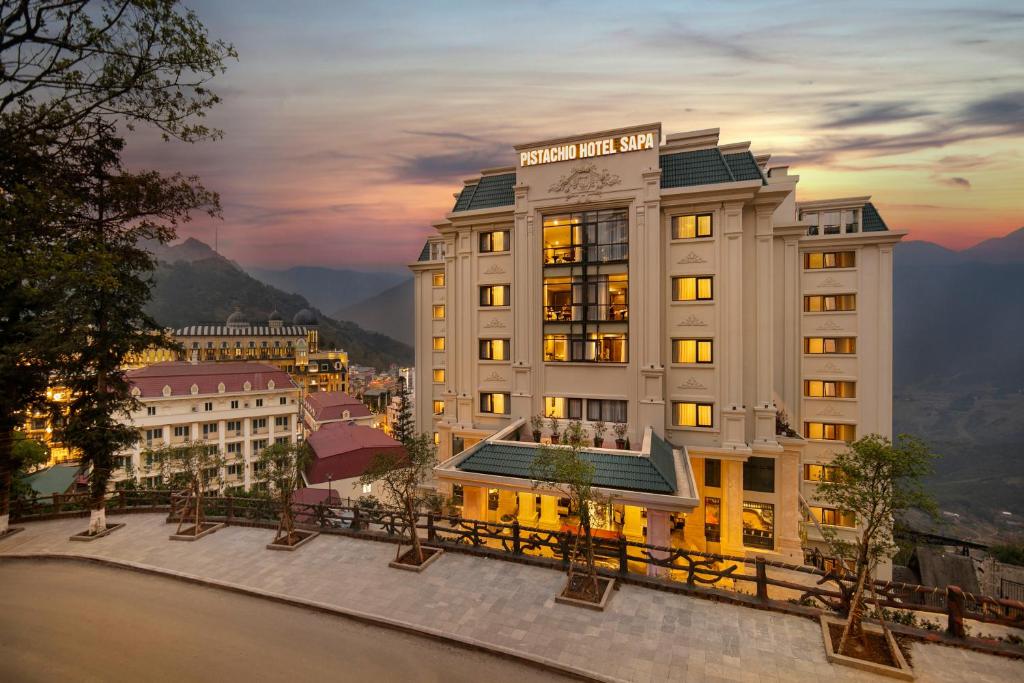 Pistachio Hotel Sapa: Vị trí, đặc điểm, tiện ích, giá bán các hạng phòng & kinh nghiệm đặt phòng