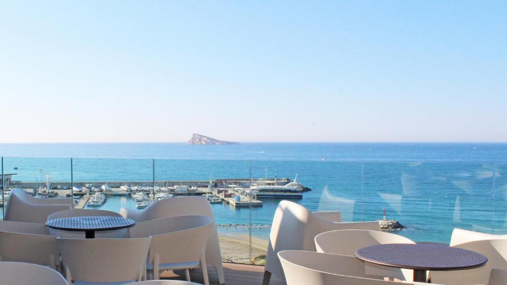 Hotel Montemar — Restaurant & bars in Benidorm, Valencian Community