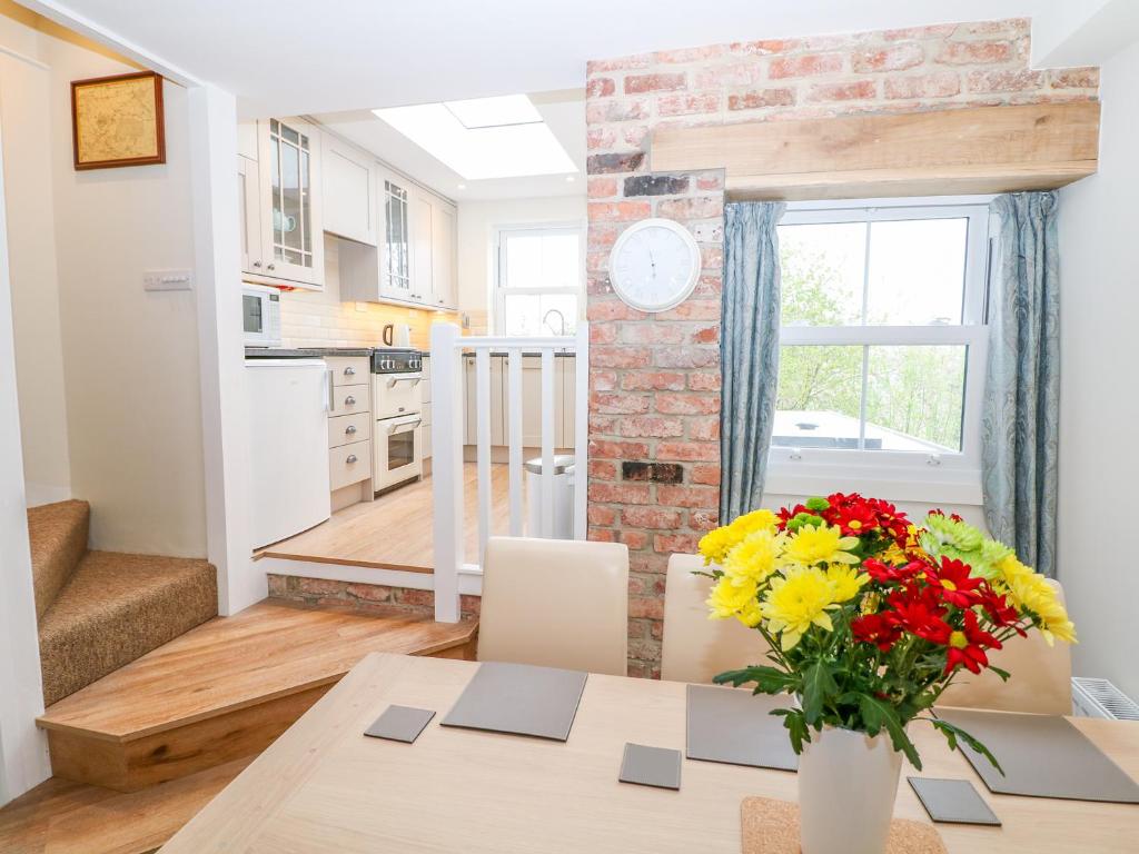 Wyebrow Cottage, Bakewell photo 3