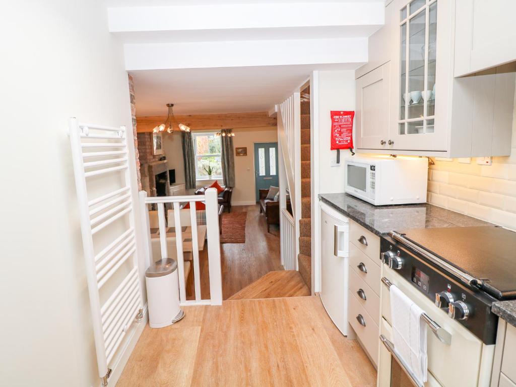 Wyebrow Cottage, Bakewell photo 8