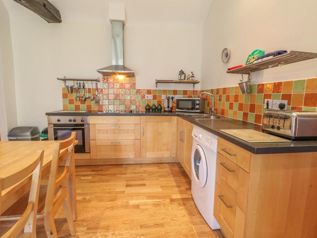 Forge Cottage, Gainsborough photo 7