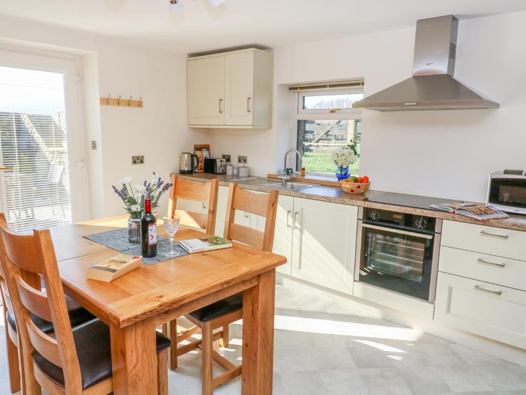 Stable View Cottage, Clitheroe photo 3