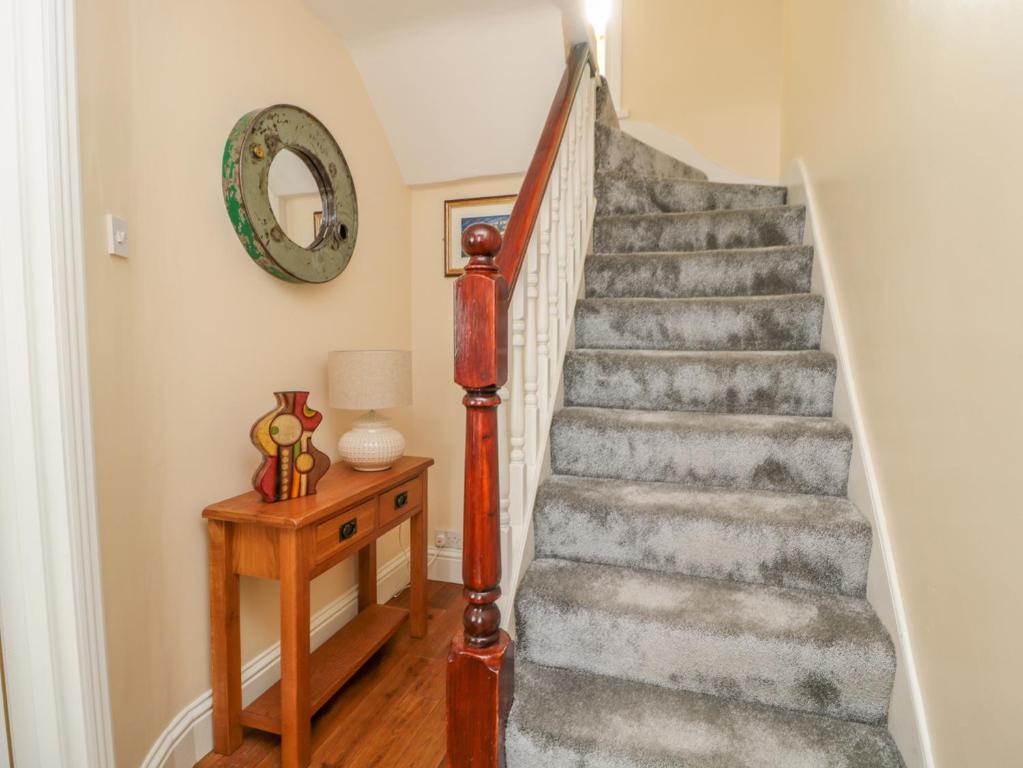 Beach Cove View photo 8