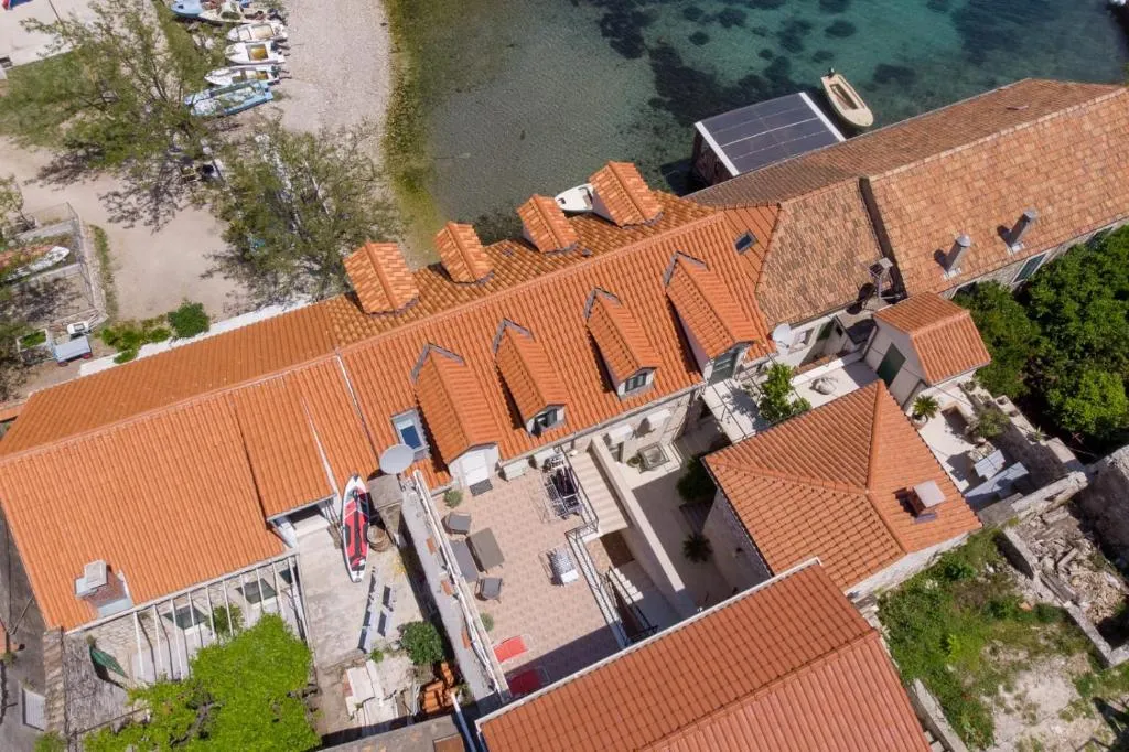 Emily Apartment, hotel in Suđurađ
