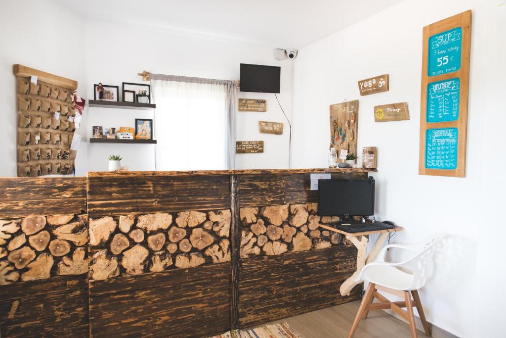 Good Feeling Hostel & Guest House photo