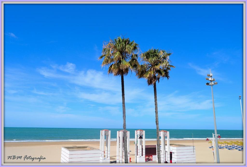 AMAZING FRONTAL BEACH APARTMENT #Traveller's Awards2023 photo
