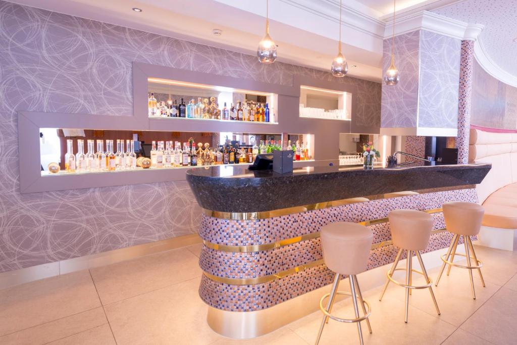 Bar/lounge