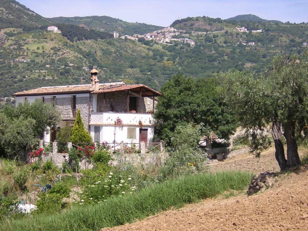Agriturismo Acampora — Hotel in Cerchiara di Calabria