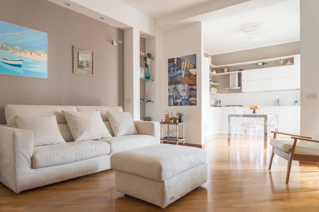 Milano Cosmopolitan Home — Hotel in Milan