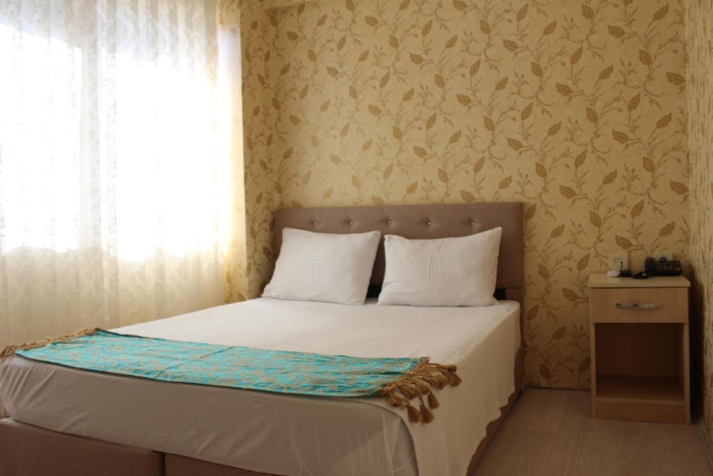 Omega Inn photo