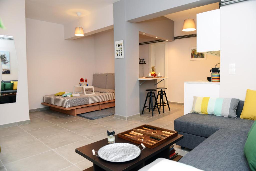Olive Tree Deluxe Apt Under Acropolis photo