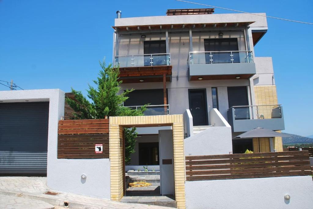 T&amp;A Apartment,near the sea. — Hotel in Athens