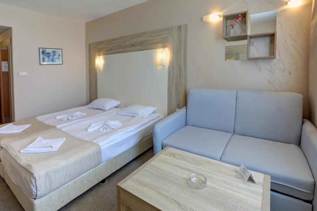 Paraiso Beach - All Inclusive — Pokoje in Obzor, Region Burgas