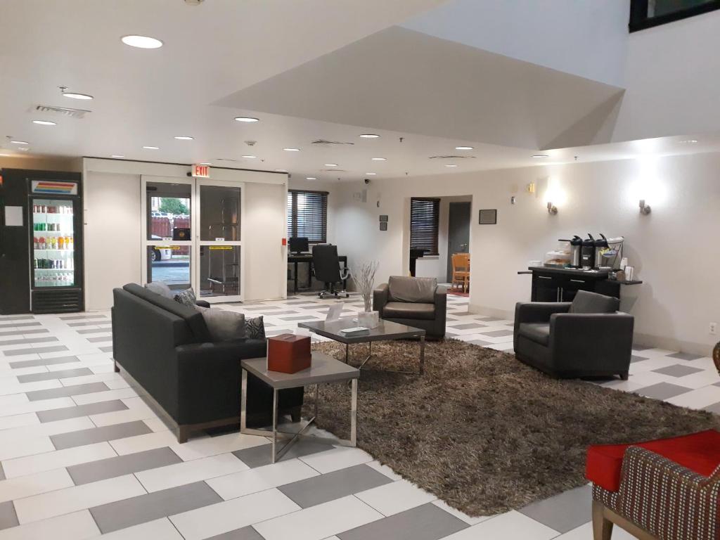 Country Inn & Suites by Radisson, DFW Airport South, TX photo