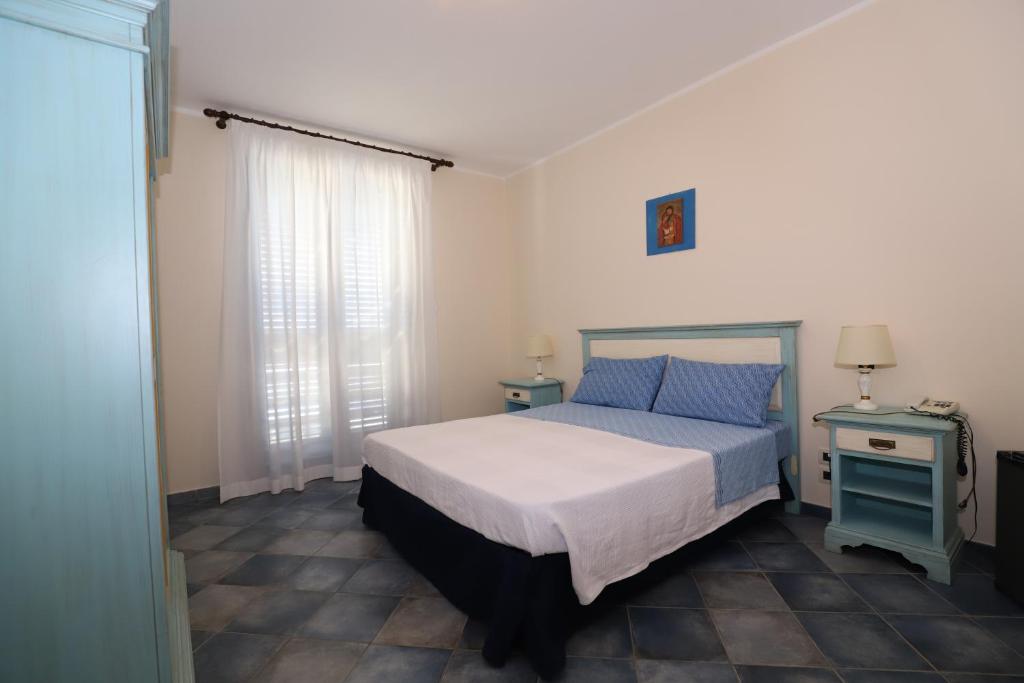 Hotel Celeste - 2