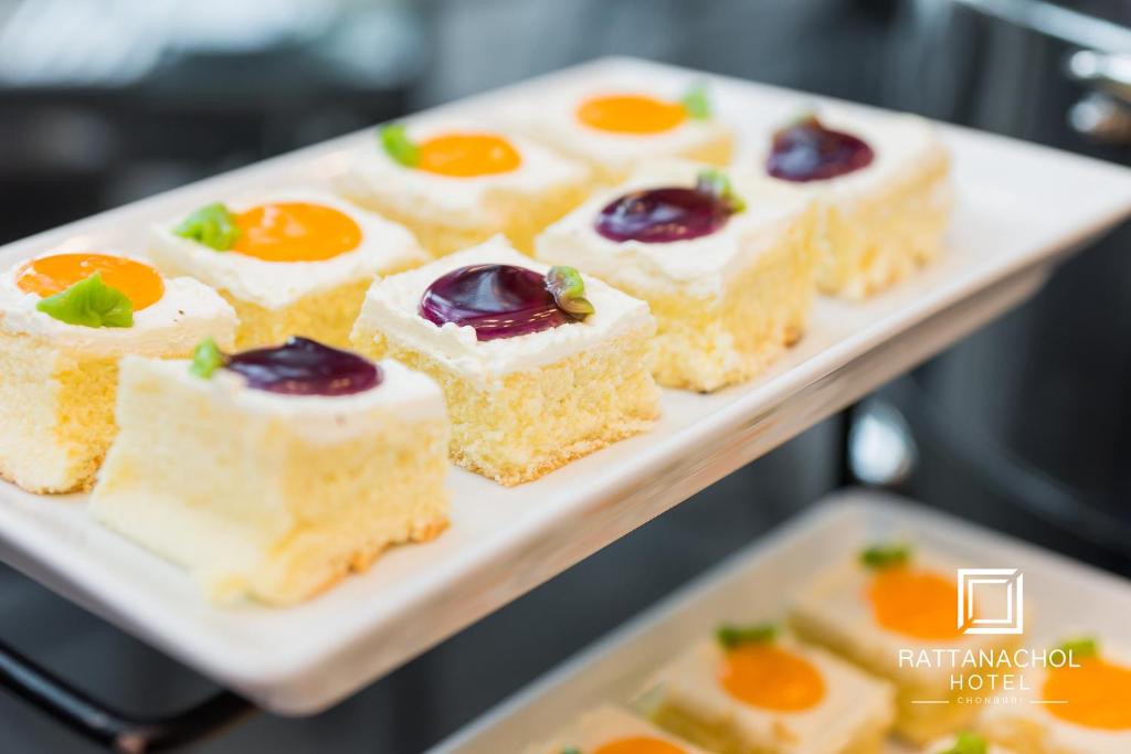 อาหารและเครื่องดื่ม