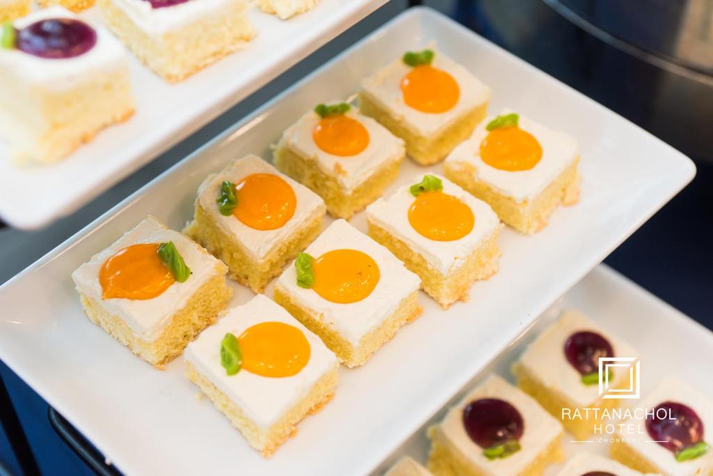 อาหารและเครื่องดื่ม