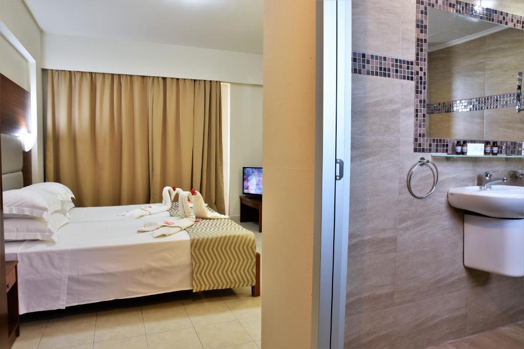 Marathon Hotel - All Inclusive — Hotel rooms in Kolymbia, South Aegean
