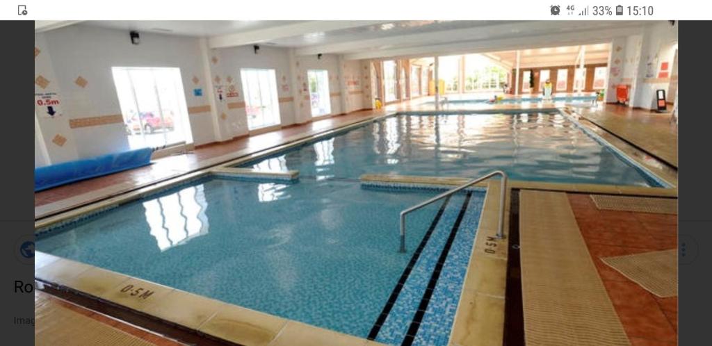 Holiday Home in Lyons Robin Hood Holiday Park — Hotel in Rhyl