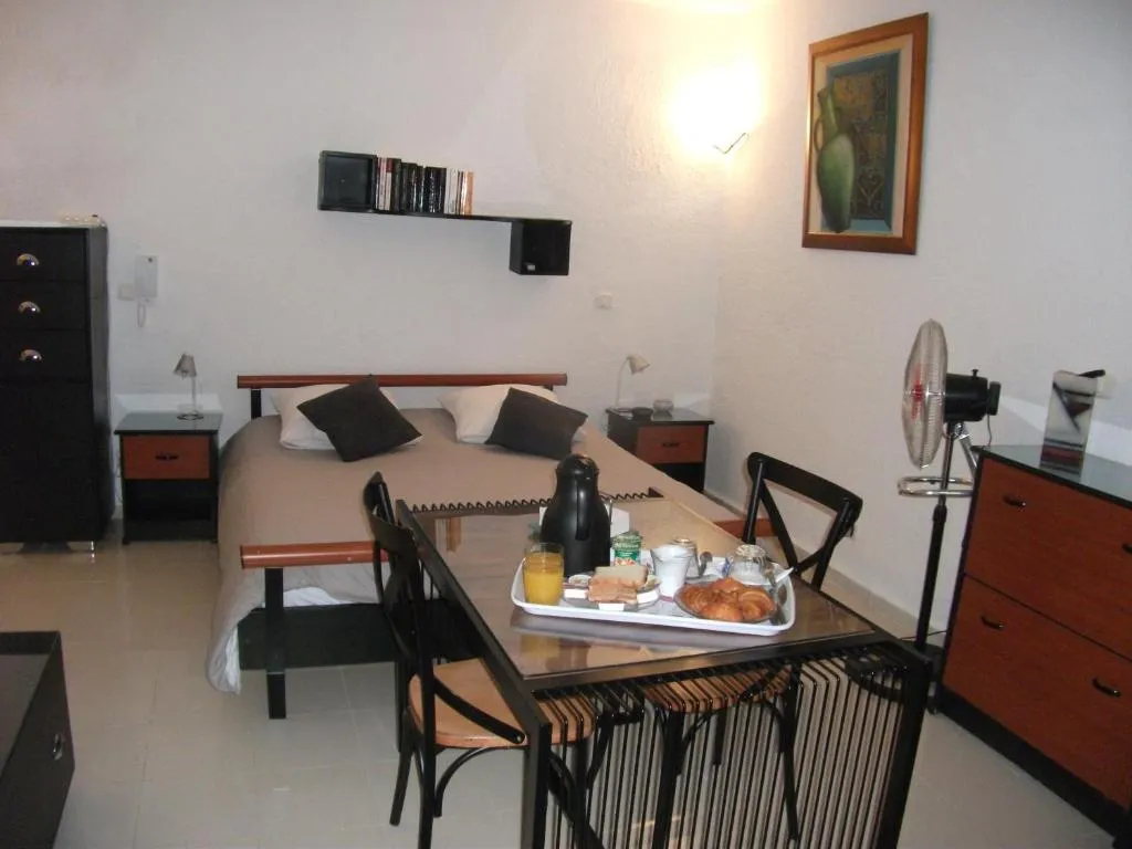 STUDIO AU COEUR de CARTHAGE HANNIBAL，位于迦太基的酒店