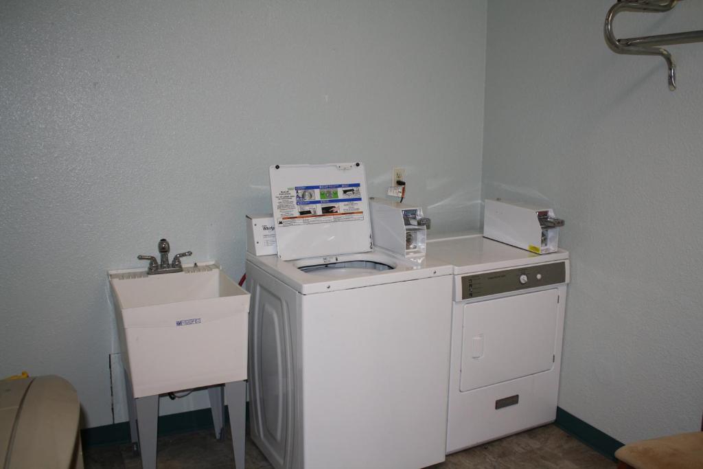 Executive Inn And Suites Wichita Falls Photo 12