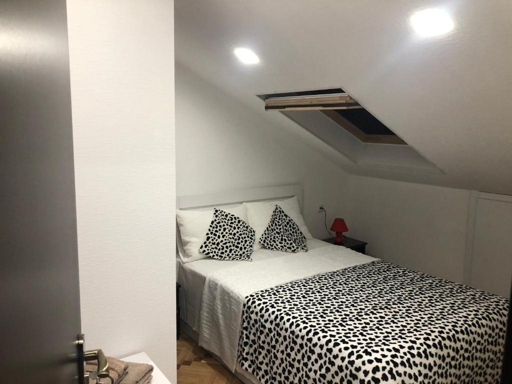 Apartment House Mtatsminda — Hotel in Tbilisi