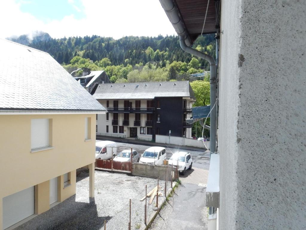 LES EGLETYERES - 3