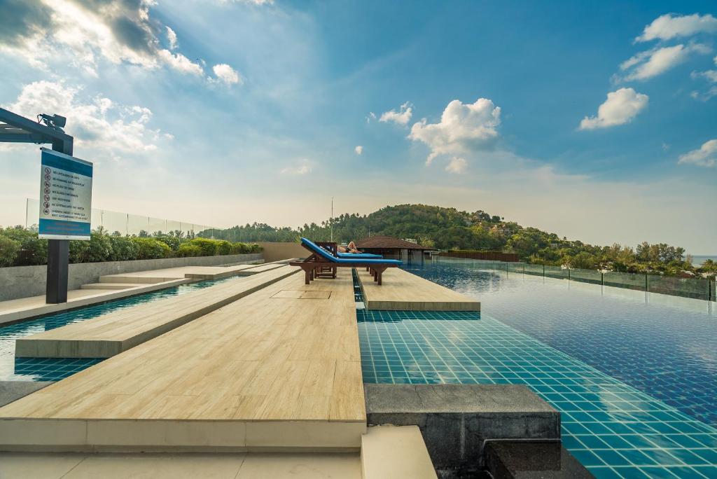 Apartment at Aristo Surin by Lofty photo