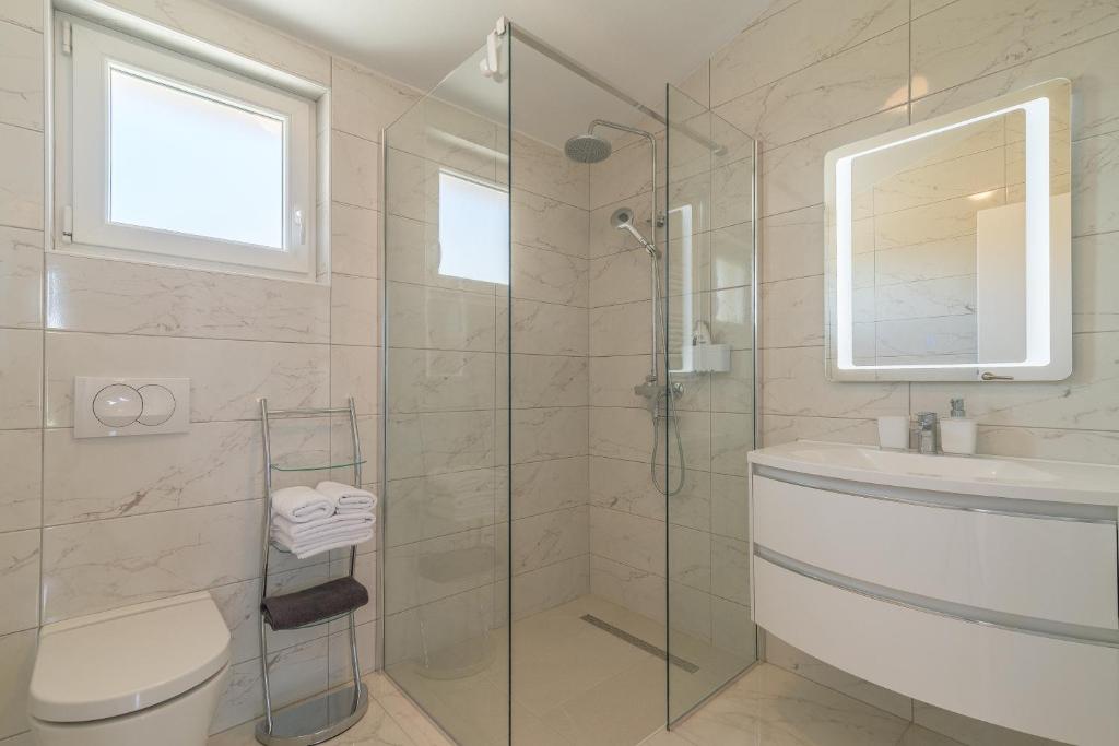 Apartments Enona photo