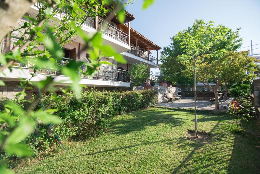 acquablue apartments photo
