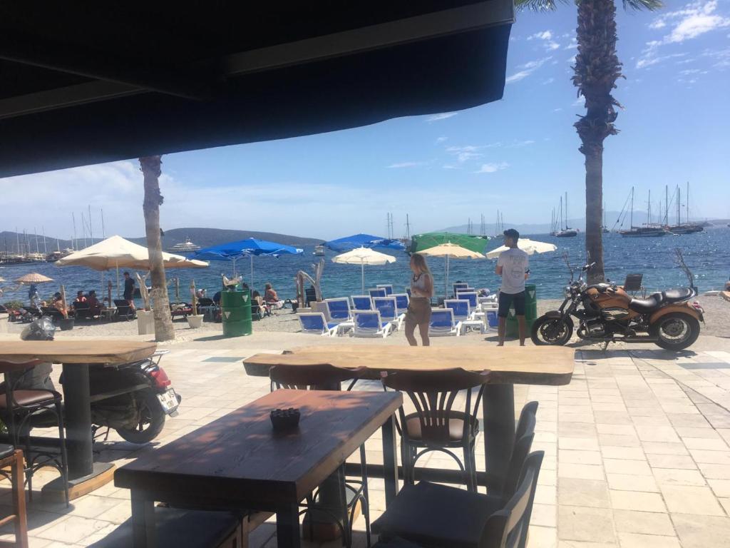 Ugur Apart Otel In Bodrum City Turkey Reviews Prices Planet Of Hotels