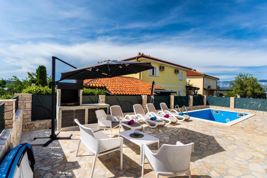 Villa Oasis photo