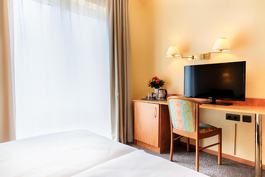 ACHAT Hotel Bad Durkheim photo
